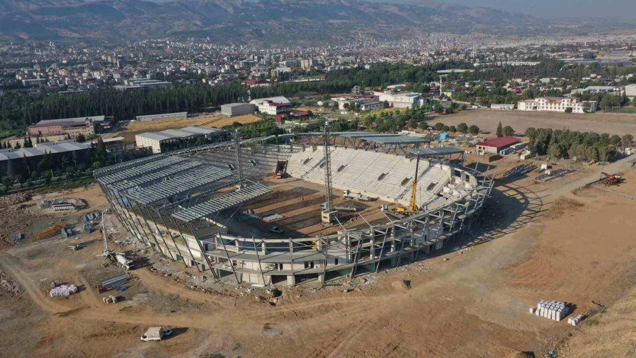 Kahramanmaraş Stadyumunun yüzde 50si tamamlandı