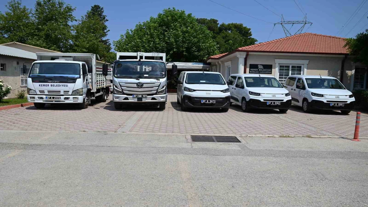Kemer Belediyesi araç filosunu güçlendirmeye devam ediyor