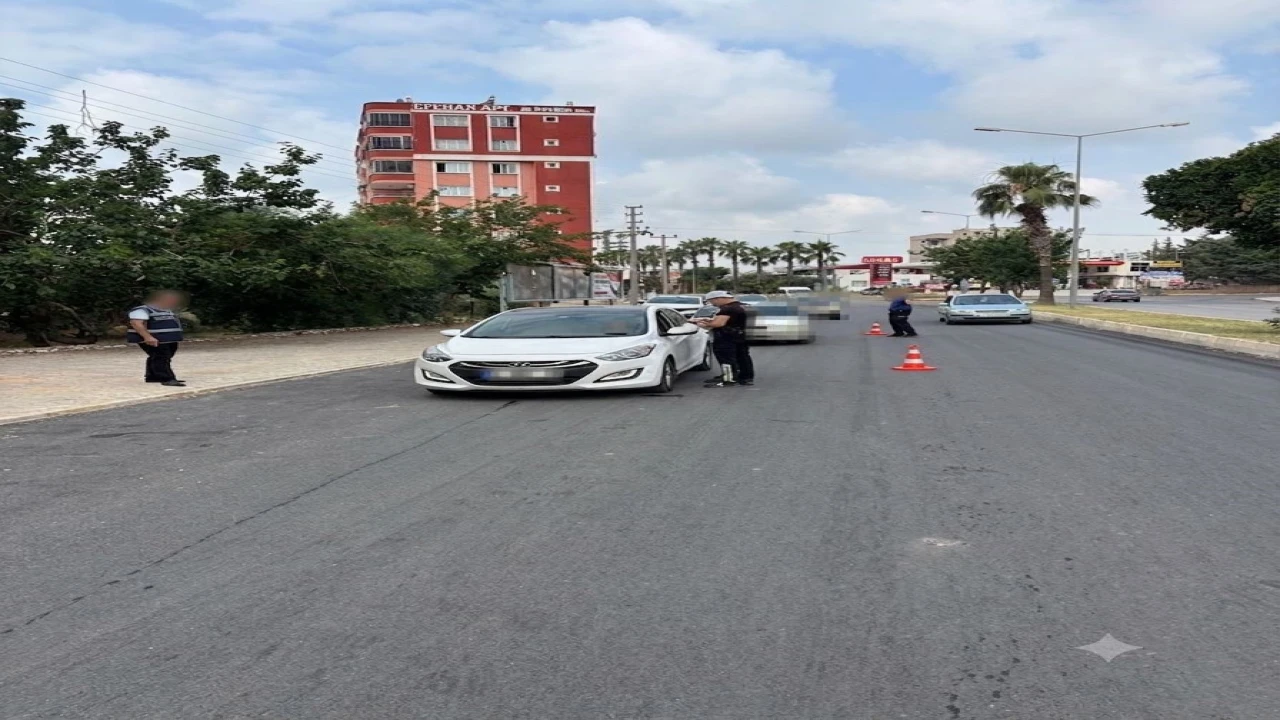 Kozanda bir haftalık denetimlerde 4 hükümlü yakalandı