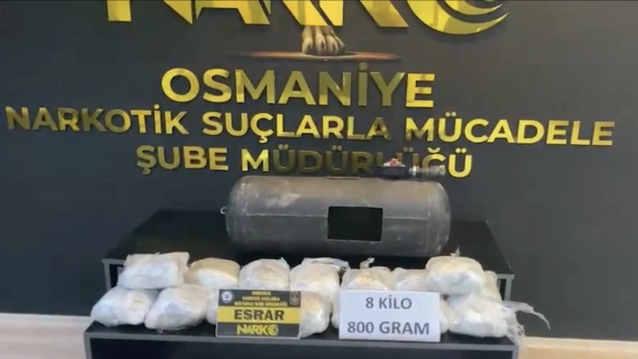 LPG tankına gizlenen 8 kilo 800 gram esrar ele geçirildi: 2 tutuklama