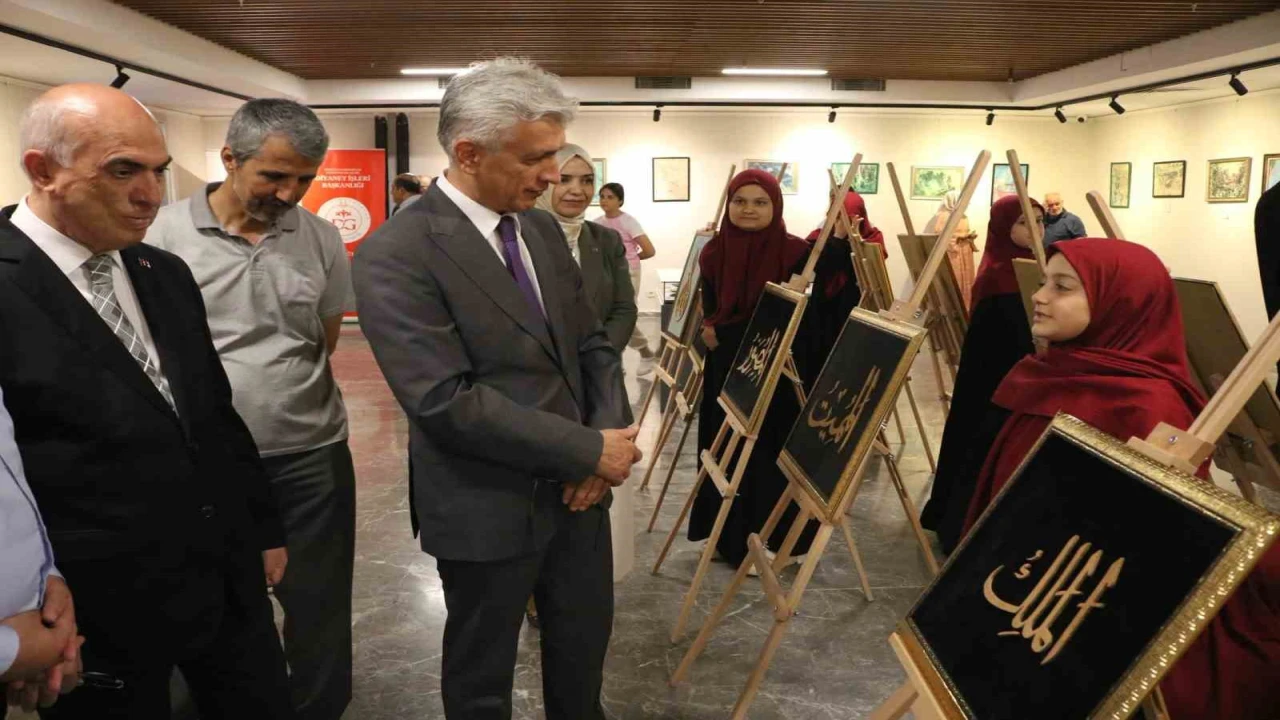 Mersinde Hz. Peygamberin 1500. doğum yılına özel Mucize sergisi açıldı