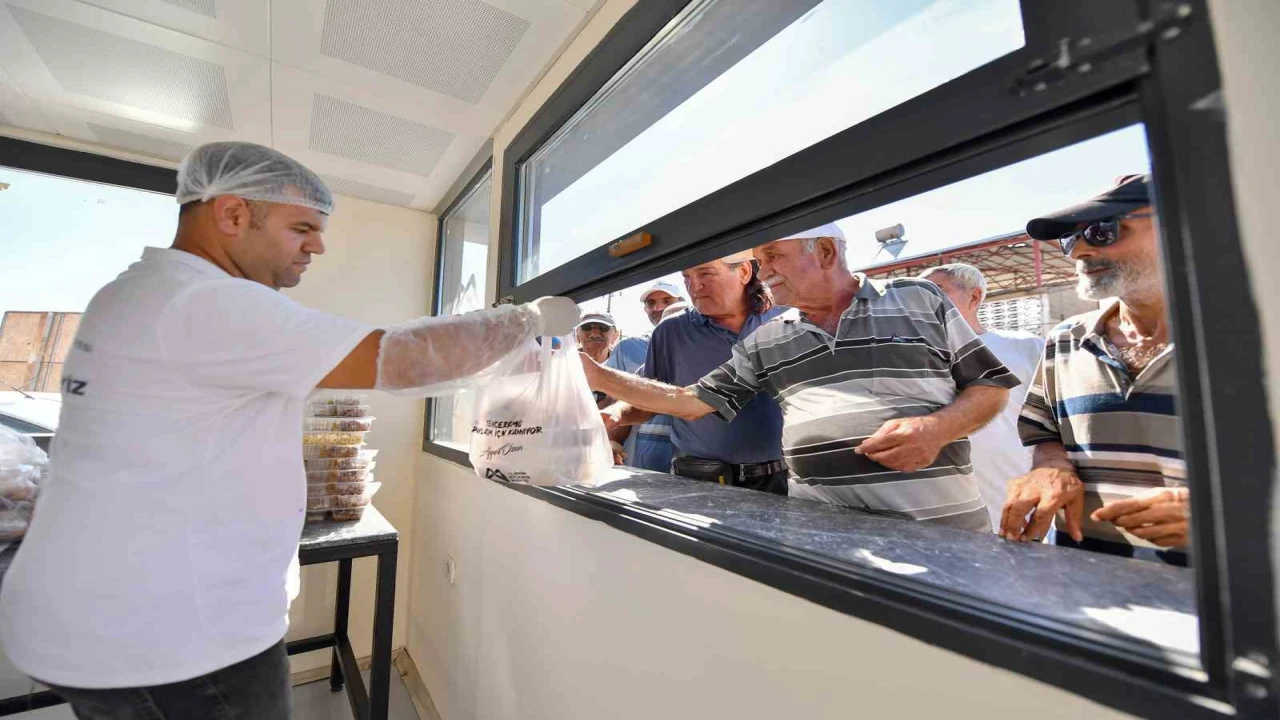 Mersinde mahalle mutfakları 59 noktada hizmet veriyor