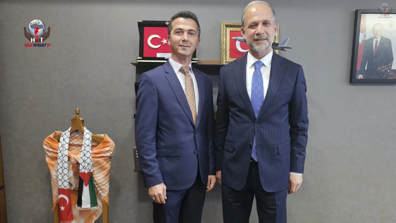 ÖZEL, ESKİ İLÇE BAŞKANI DOĞAN'I TBMM'DE AĞIRLADI