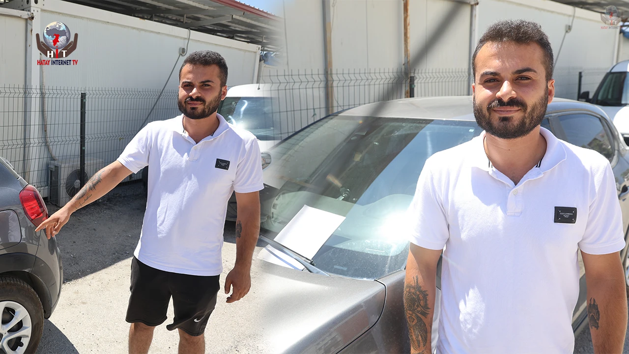 Sürttüğü aracın sahibini bulamayınca ön cama ‘Arabaya hafif sürttüm, lütfen bana ulaşın’ notunu bıraktı