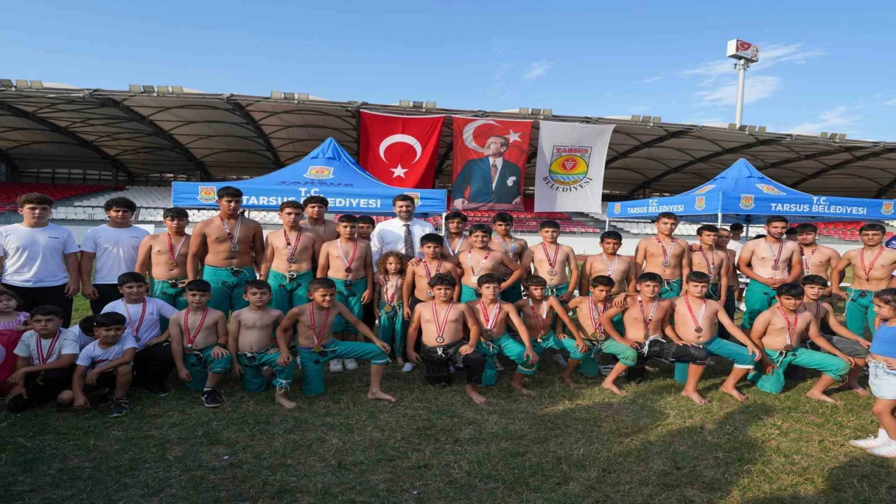 Tarsus Gelecek Spor Kulübünde yaz kursları başladı