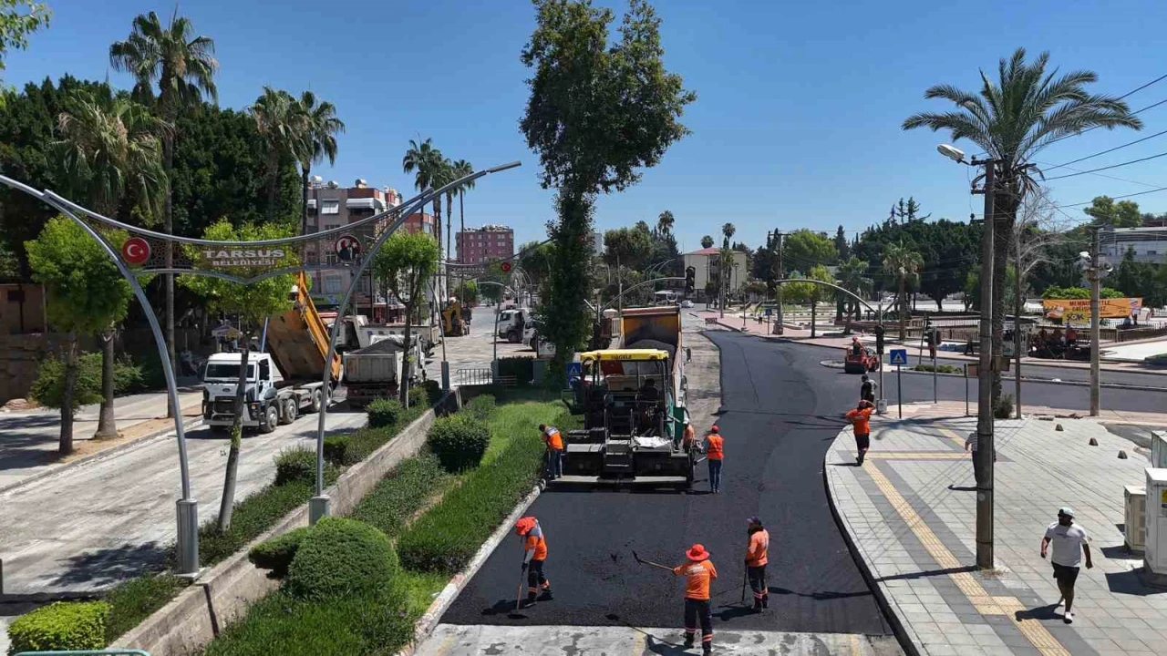 Tarsusta kavşak düzenleme çalışması tamamlandı
