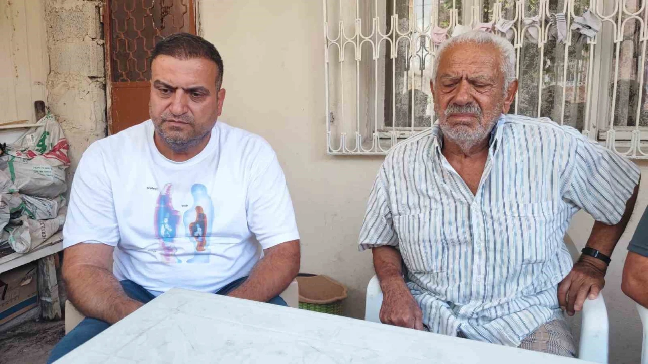 Tartışmaya yardım için yaklaştılar, cinayete kurban gittiler