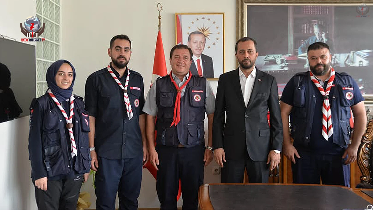 YALÇIN VE HEYETİNDEN NEZAKET BULUŞMASI