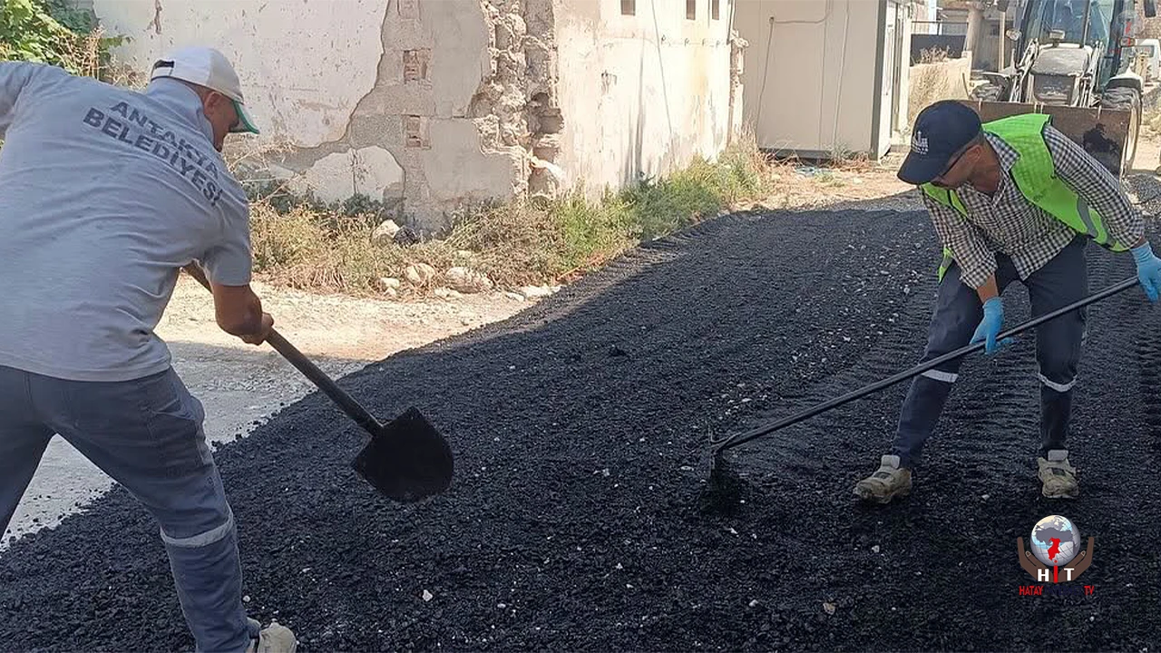 YAPAR: ŞEYHALİ'DE ASFALT MESAİMİZ SÜRÜYOR