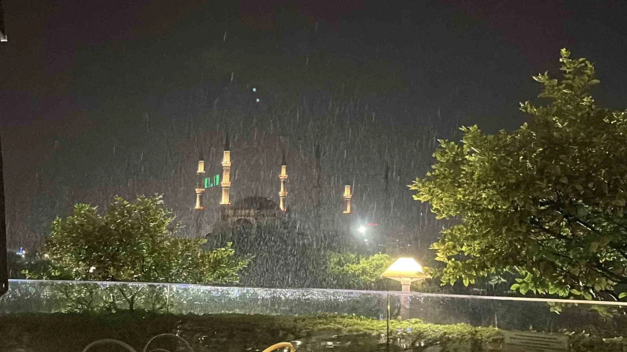Adanada sağanak etkili oldu