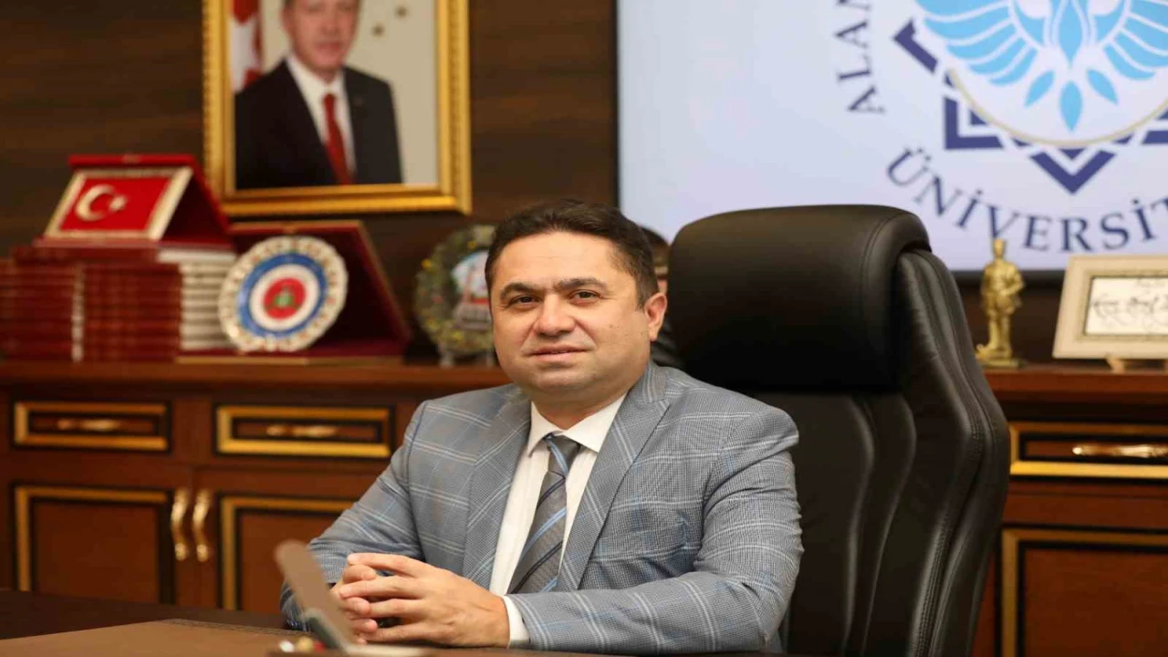 ALKÜ Rektörü Türkdoğan: Önce kendinizi keşfedin, sonra bölüm seçin