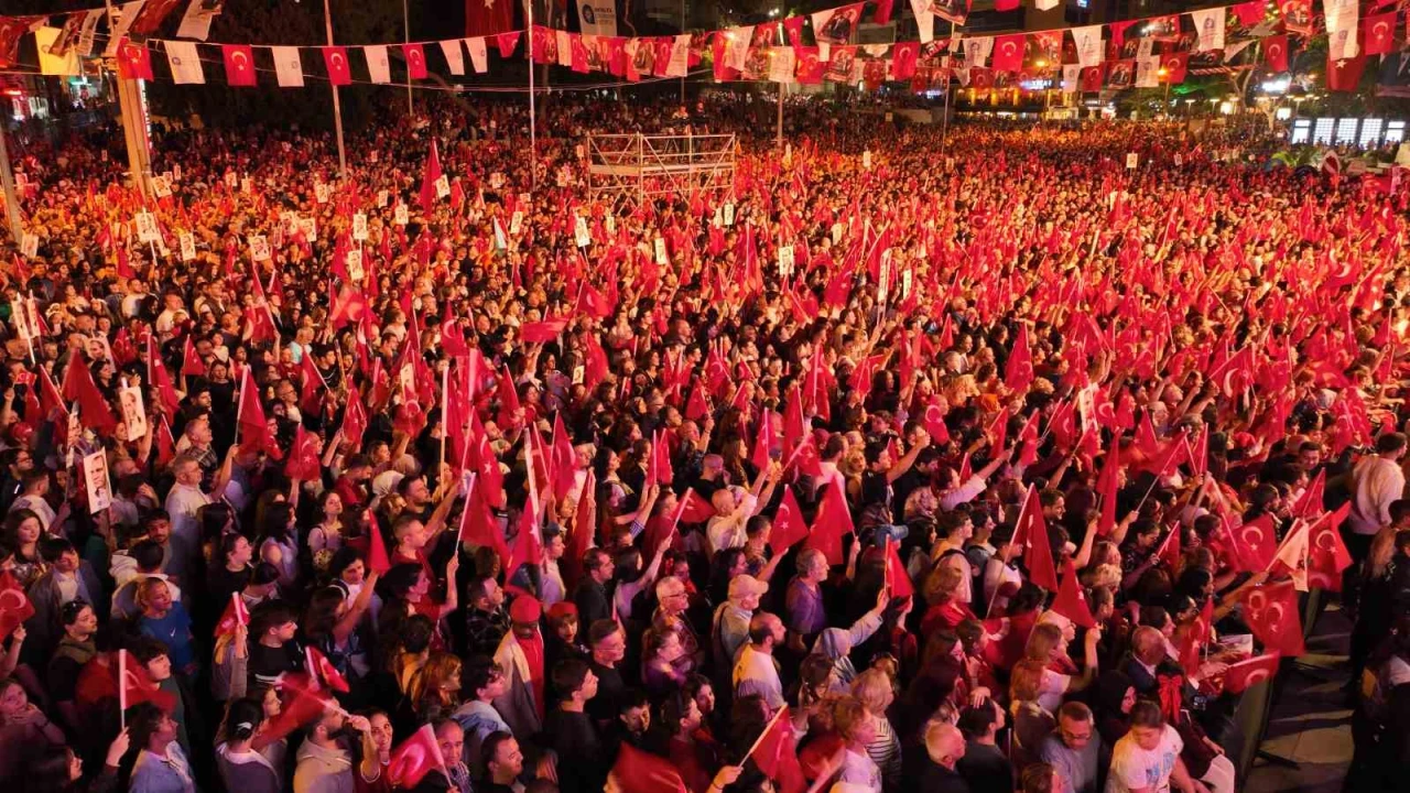 Antalya Büyükşehir Belediyesinin zafer kutlaması hazırlıkları