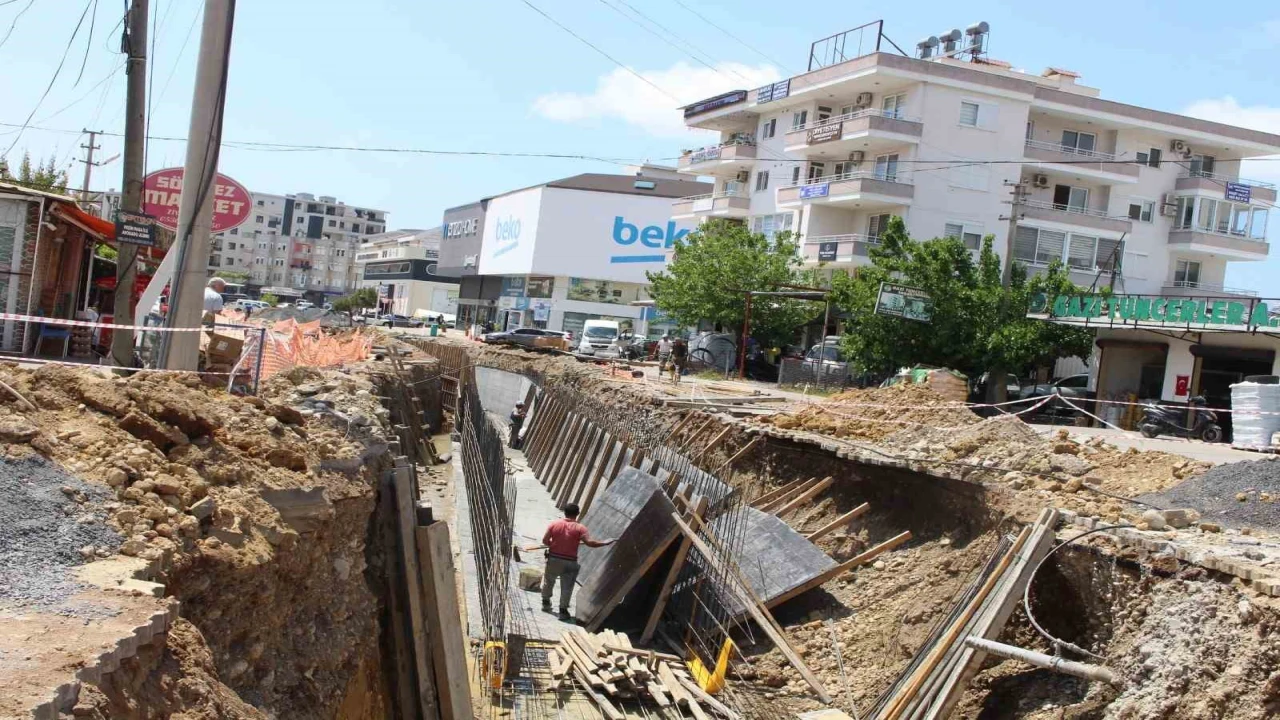 ASATtan Antalyaya 7 yılda 787 milyonluk yağmur suyu hattı yatırımı