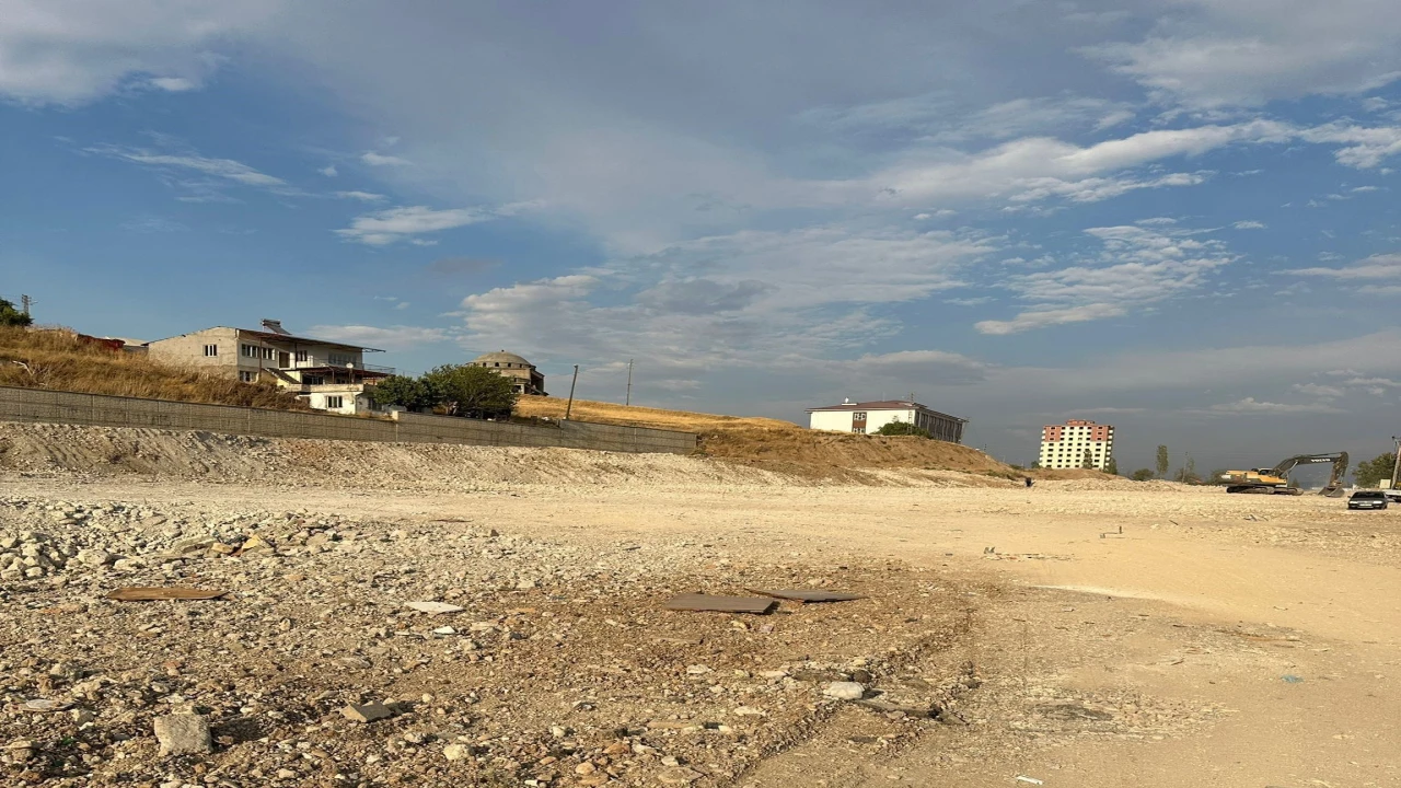 Bad-ı Saba Konutları davasında tutuklu sanık müteahhide tahliye