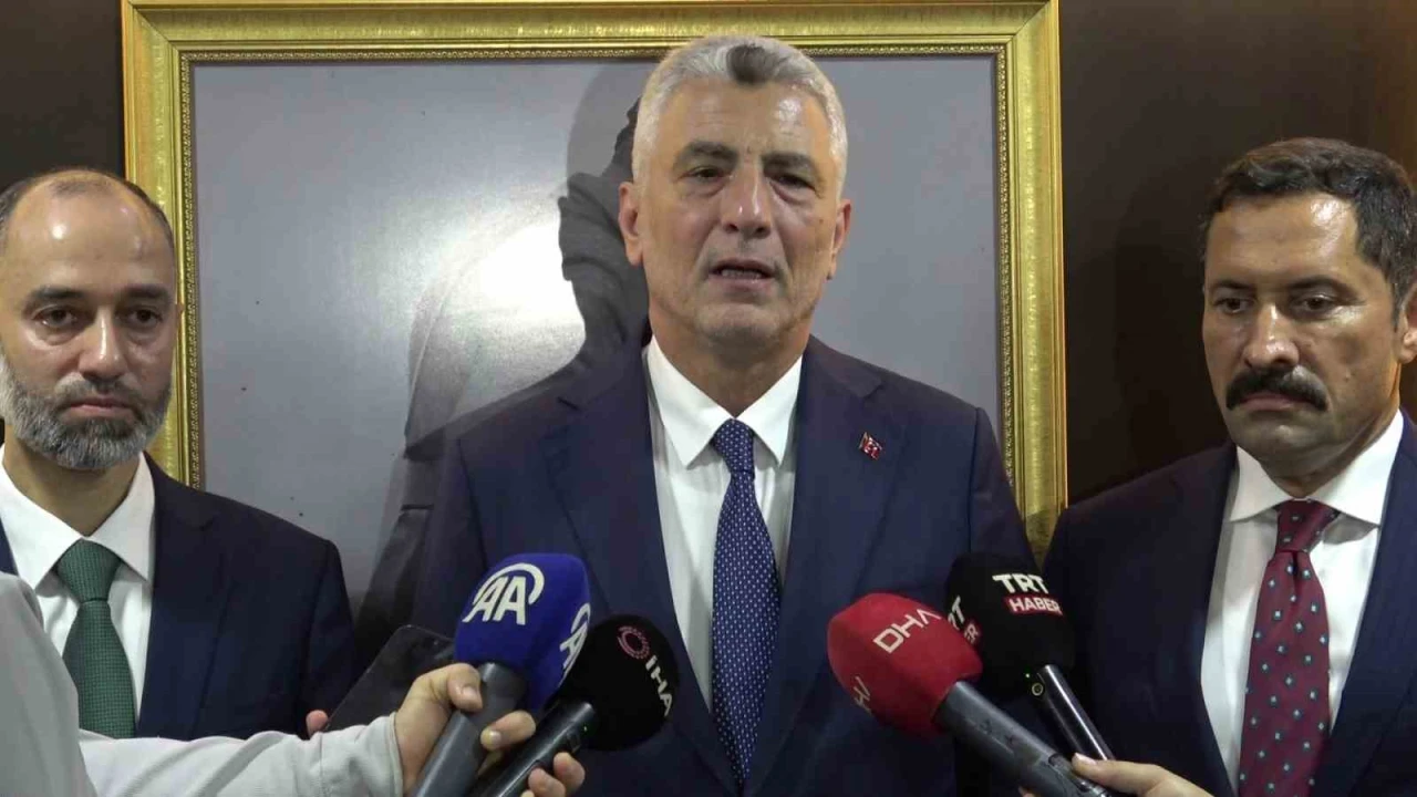 Bakan Bolat: 12 Ağustosta 398 tır transit geçiş için Cilvegözünü kullandı ve bu rekor bir rakam