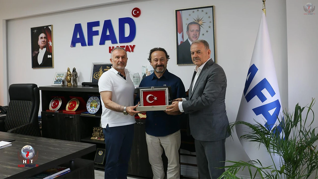 BAYRAKDAR'DAN YILDIRIM VE BAYINDIR'A ZİYARET