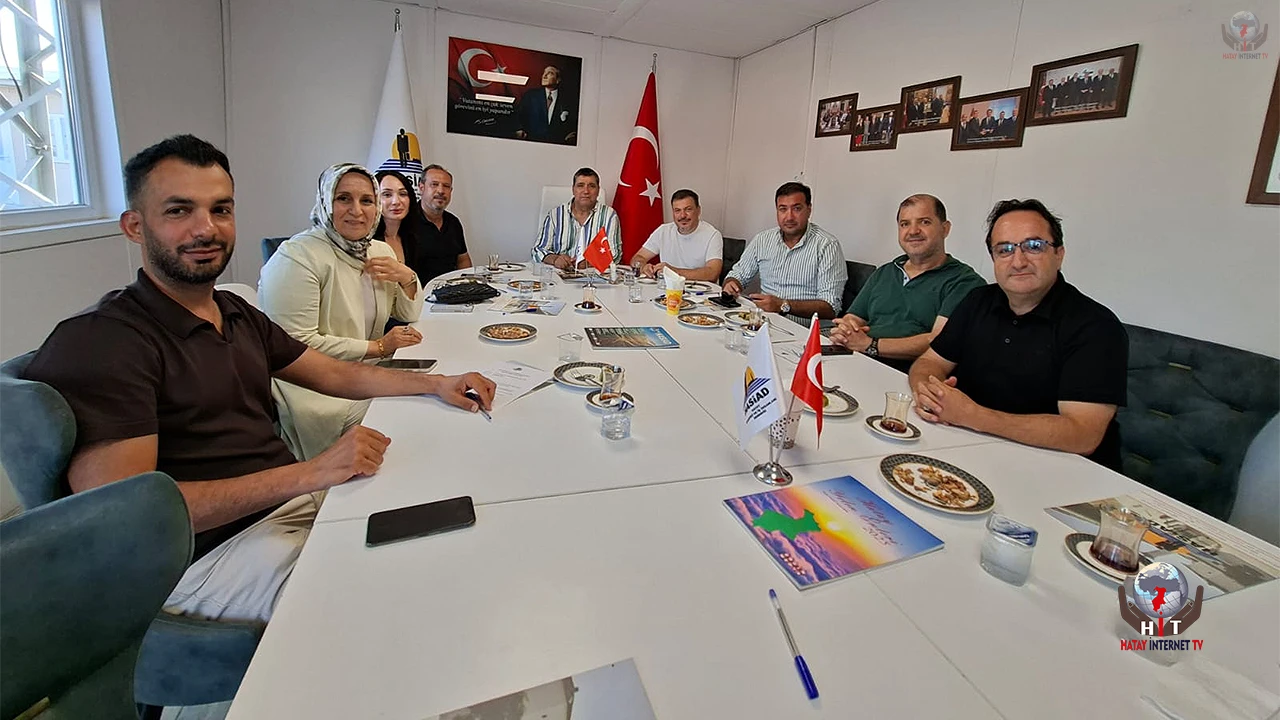 ENYA FİT VE YÜKSEL PRES’TEN HASİAD’A ZİYARET