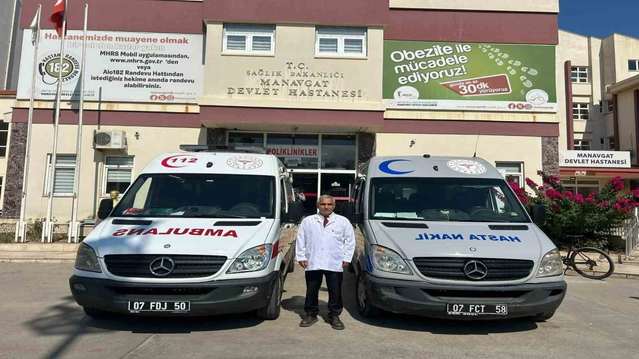 Evde sağlık hizmetlerine 2 yeni ambulans takviyesi