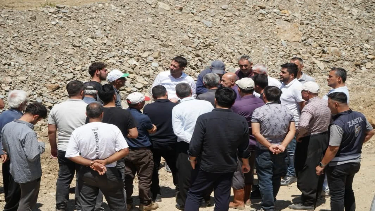 Fekede Cömert Özen sahada Her mahallemize aynı gayretle hizmet edeceğiz