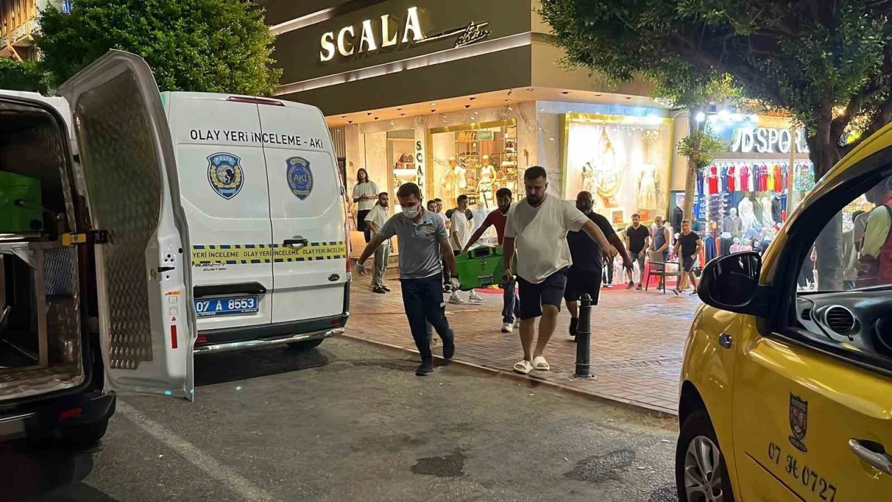 Haber alınamayan İsveçli turist, otel odasında ölü bulundu