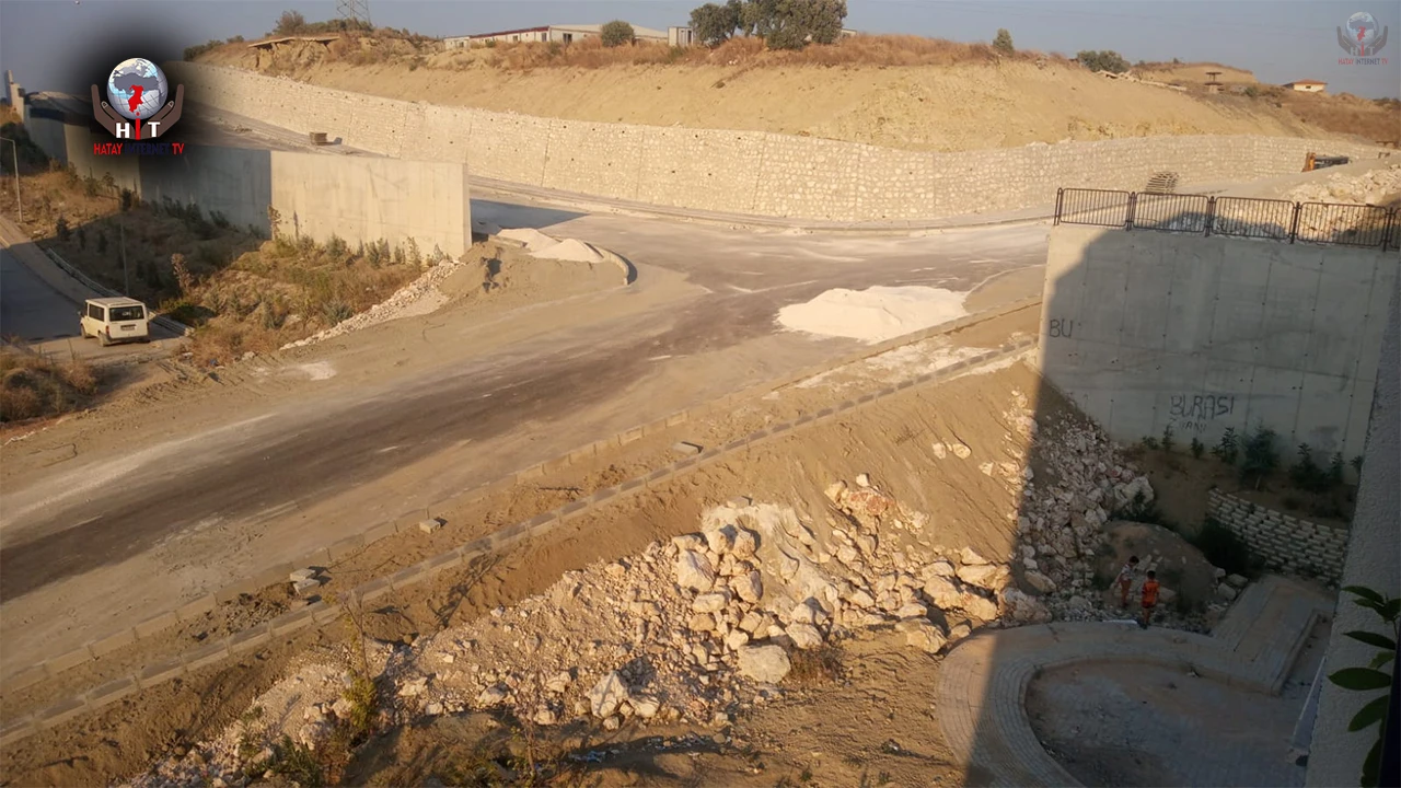 HATAY YENİ ÇEVRE YOLU TEHLİKE SAÇIYOR