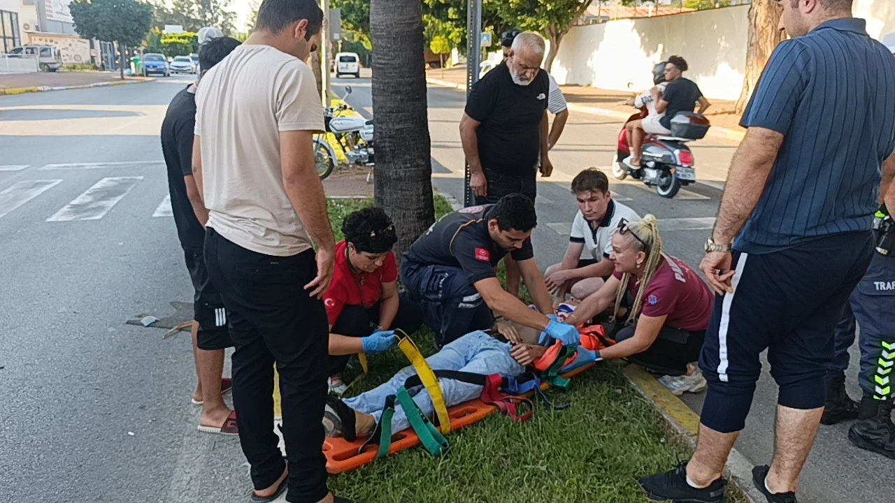 Kasise hızlı giren motosiklet sürüklendi: 1 yaralı