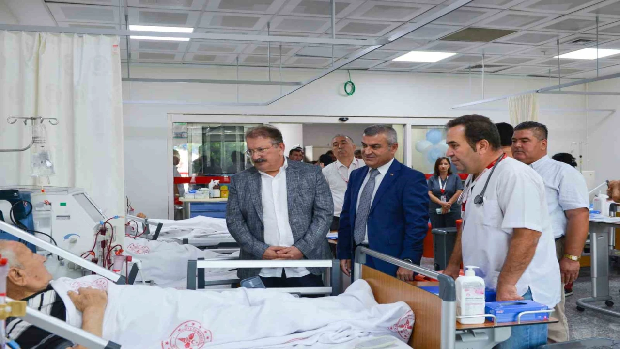 Kepez Devlet Hastanesi Diyaliz Merkezi yenilenen kapasitesiyle hizmete açıldı