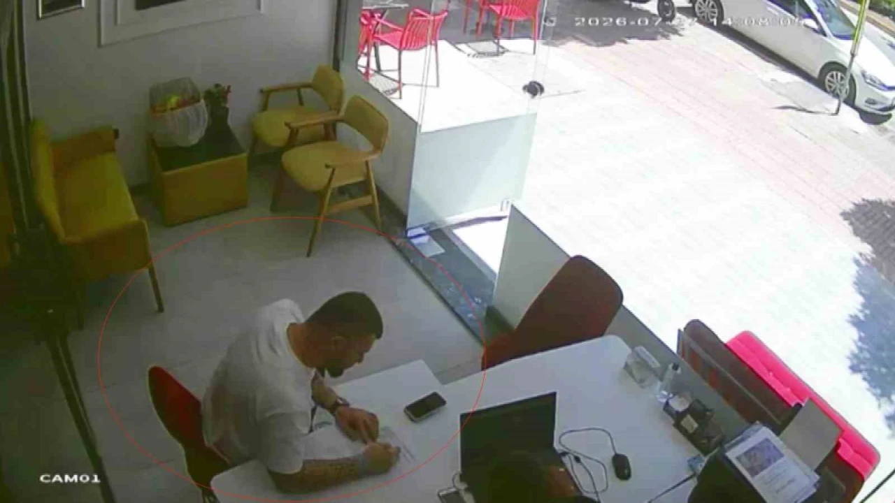 Kiraladığı aracın GPSsini söküp ortadan kayboldu