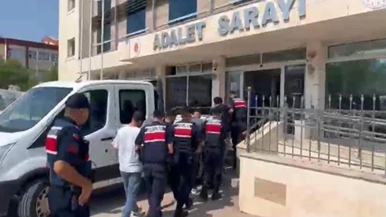 Kumlucada suç örgütüne yönelik operasyonda 4 şüpheli tutuklandı