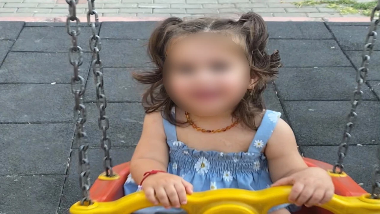 Mersinde patlayan domates konservesi 9 aylık bebeği yaktı