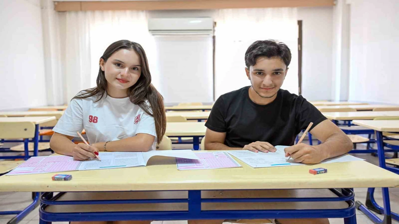Mersinde ücretsiz kurs desteğiyle 396 öğrenci üniversiteli oldu
