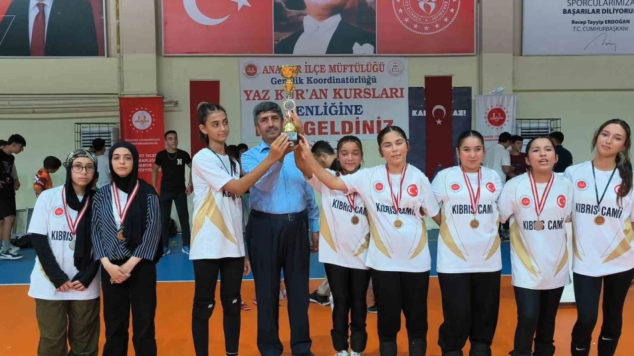 Yaz Kuran Kursları dolu dolu tamamlandı