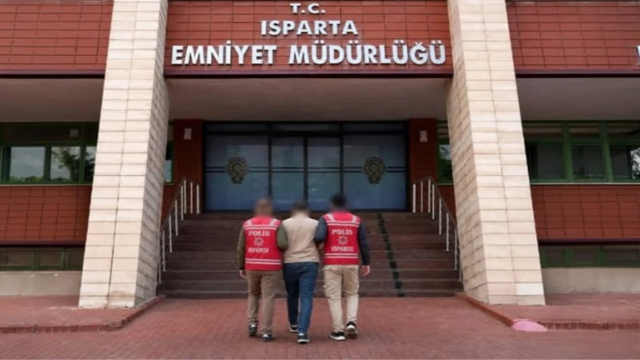 17 yıl 5 ay hapis cezası ile aranan şahıs Ispartada yakalandı