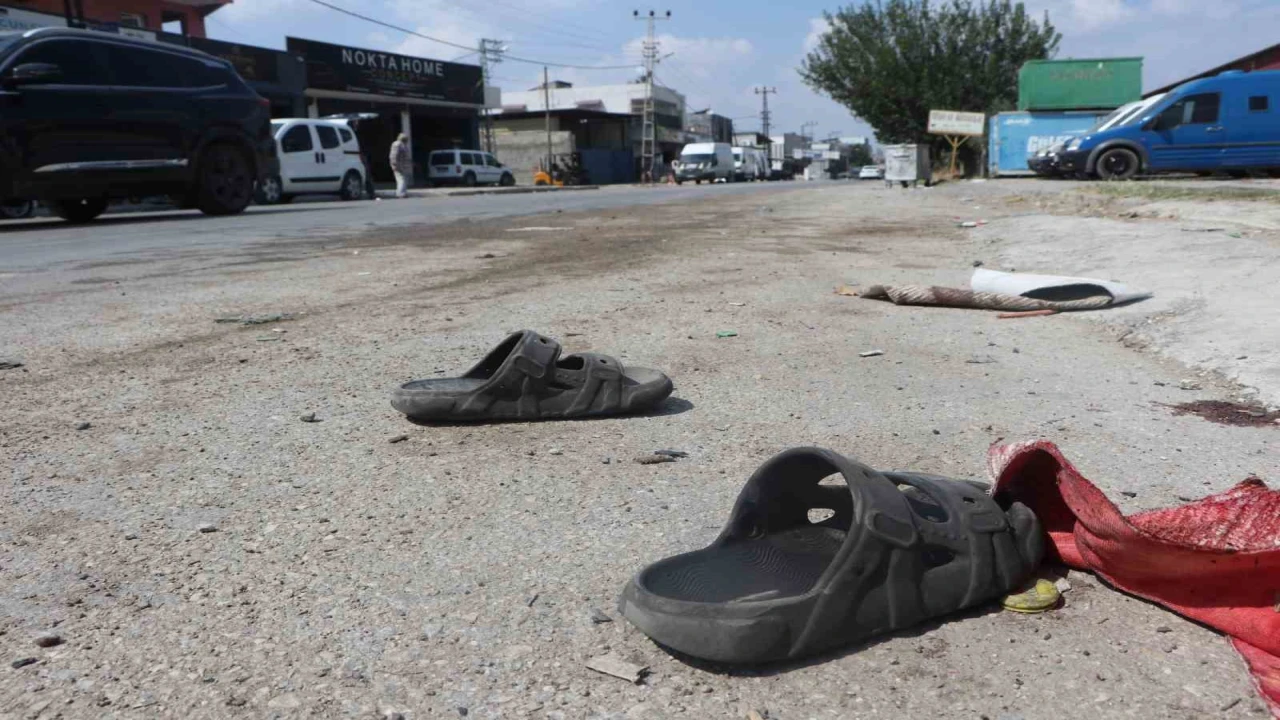 Adanada feci kaza: 11 yaşındaki çocuk ağır yaralandı