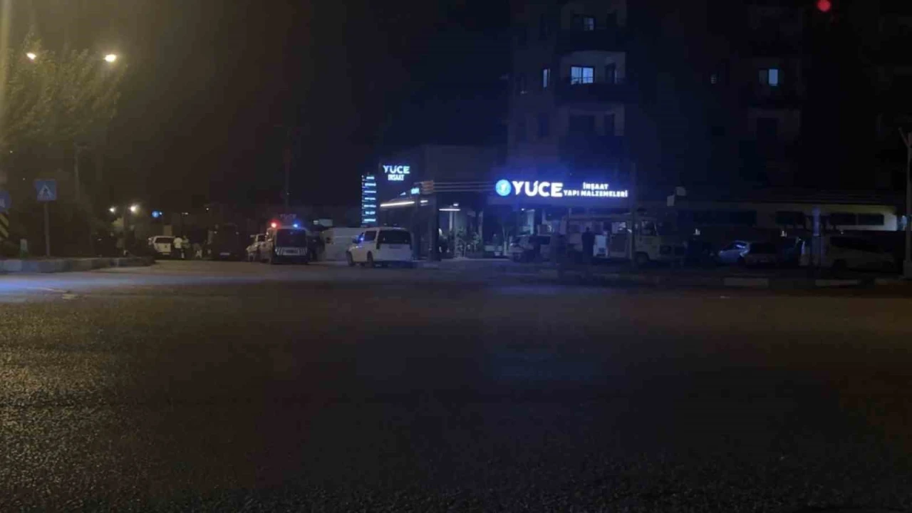Adanada iş yerine molotofkokteyli saldırısı