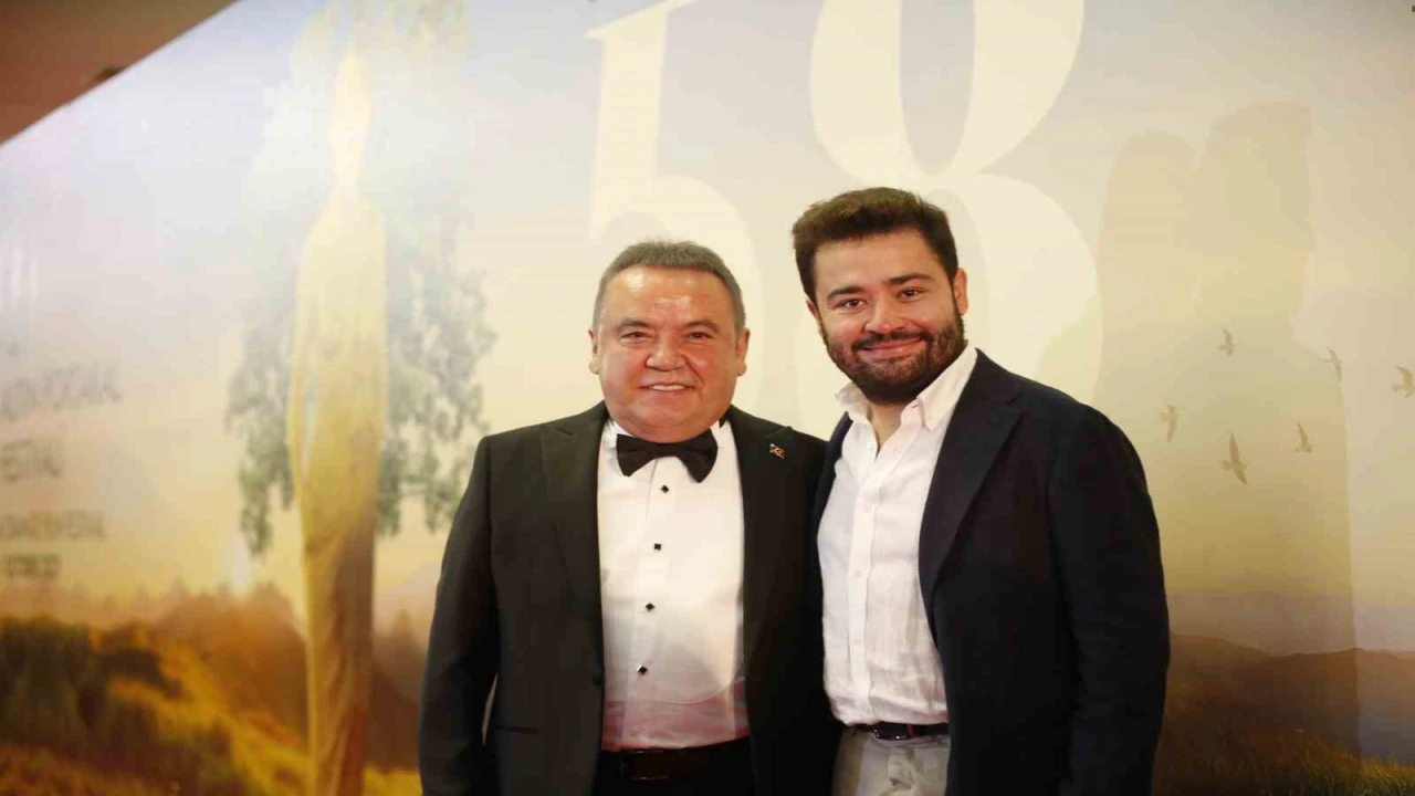 Antalya Büyükşehir davasında Muhittin Böcek ve Gökhan Böcekin tutukluluğuna devam kararı