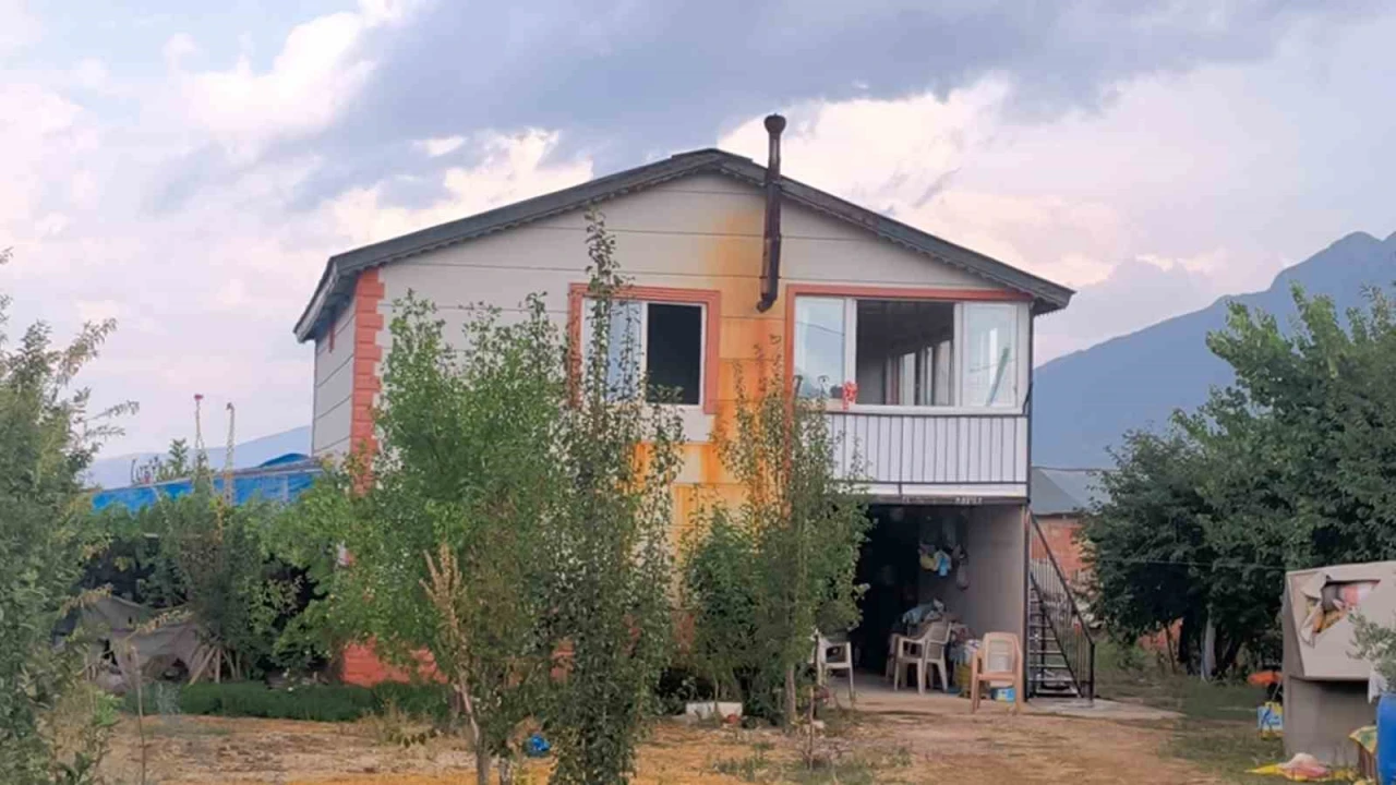 Antalyada aile faciası: Eşini, kayınpederini ve kayınvalidesini öldürdü