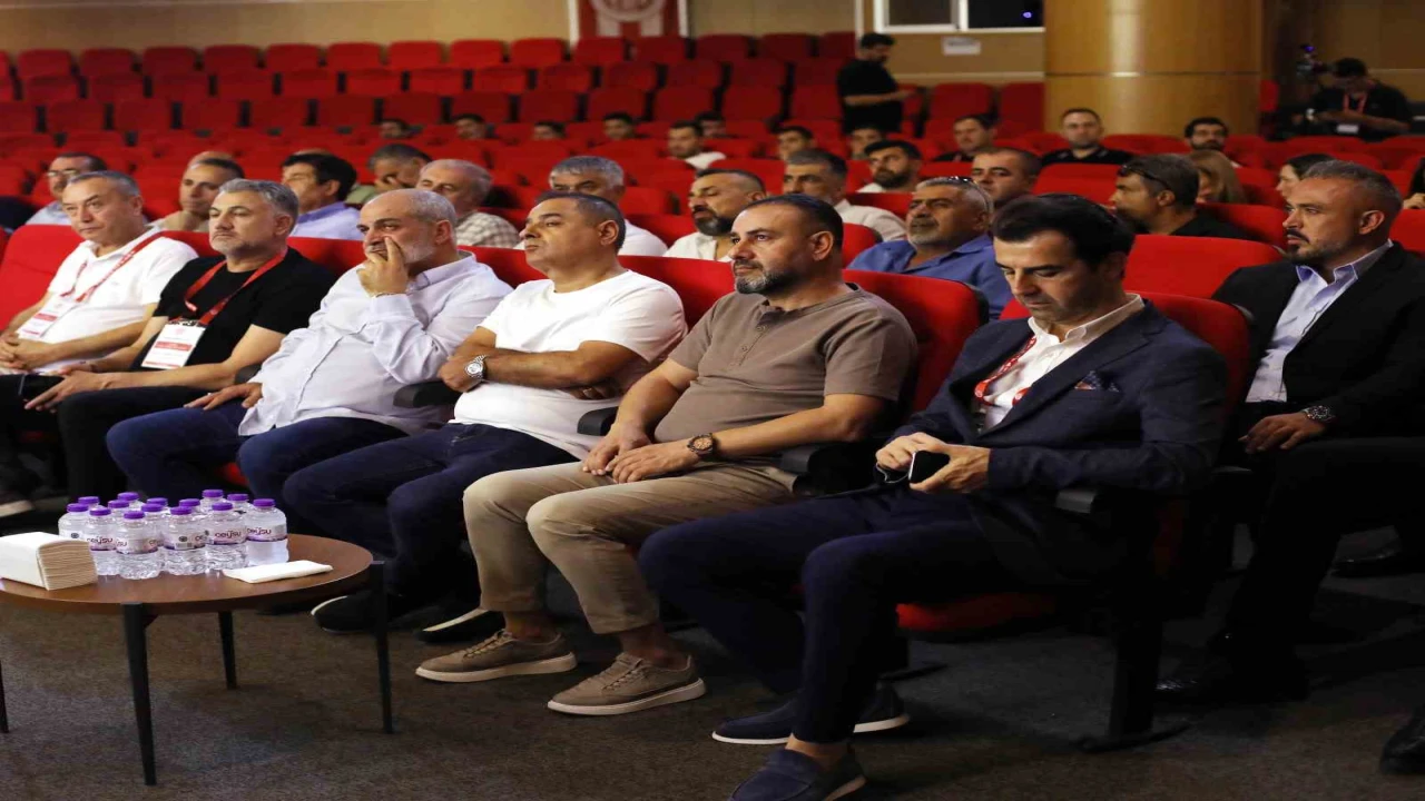 Antalyaspor A.Ş.de yeni yönetim kurulu göreve geldi