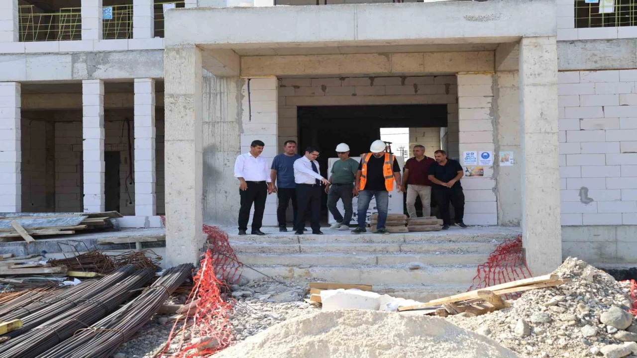 Arsuzda 4 derslikli iki anaokulunun yapım çalışmaları sürüyor