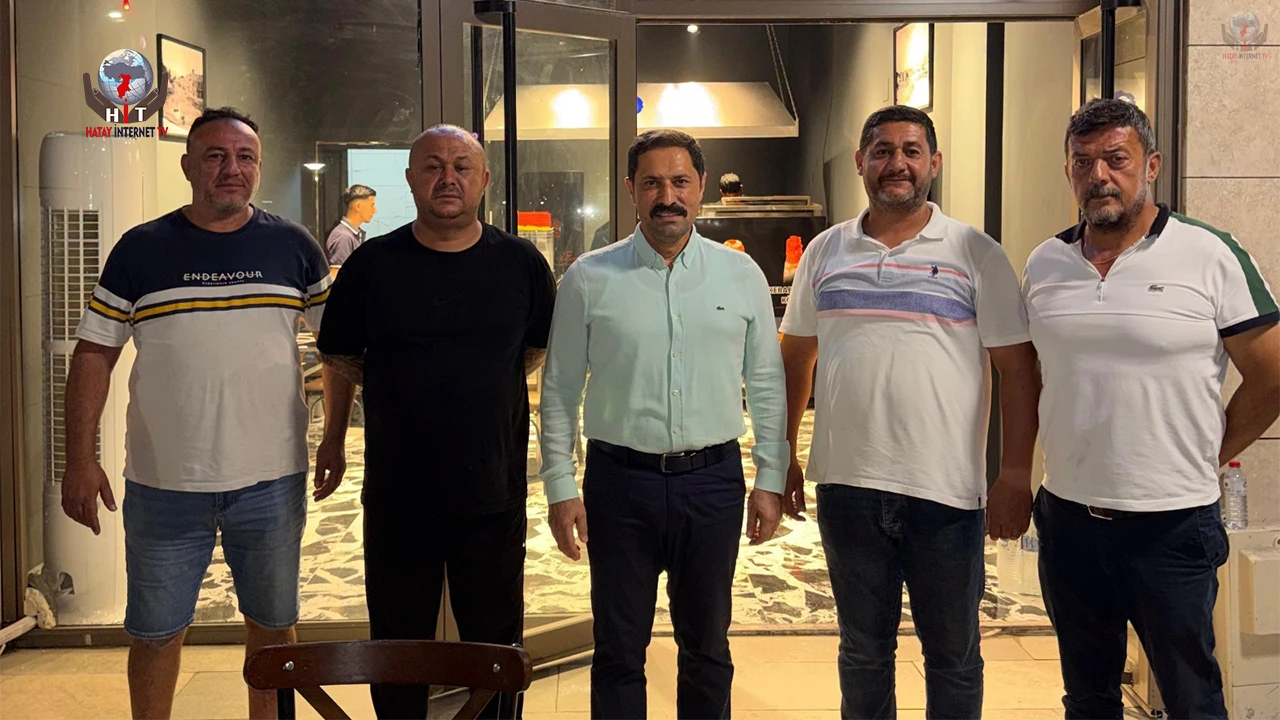 ATATÜRK CADDESİ’NDE TİCARİ HAYAT YENİDEN CANLANIYOR