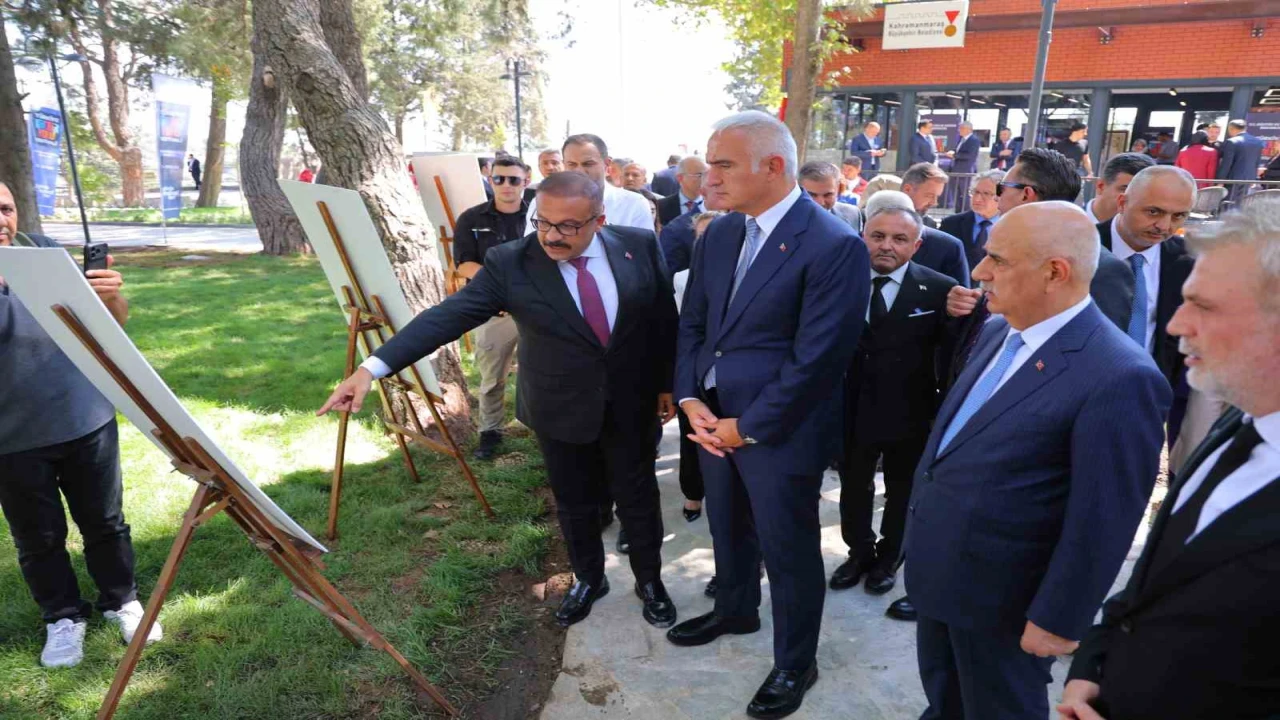 Bakan Ersoy: Felaket tellallığı yapıp 10-15 yıldan önce buralar düzelemez dediler