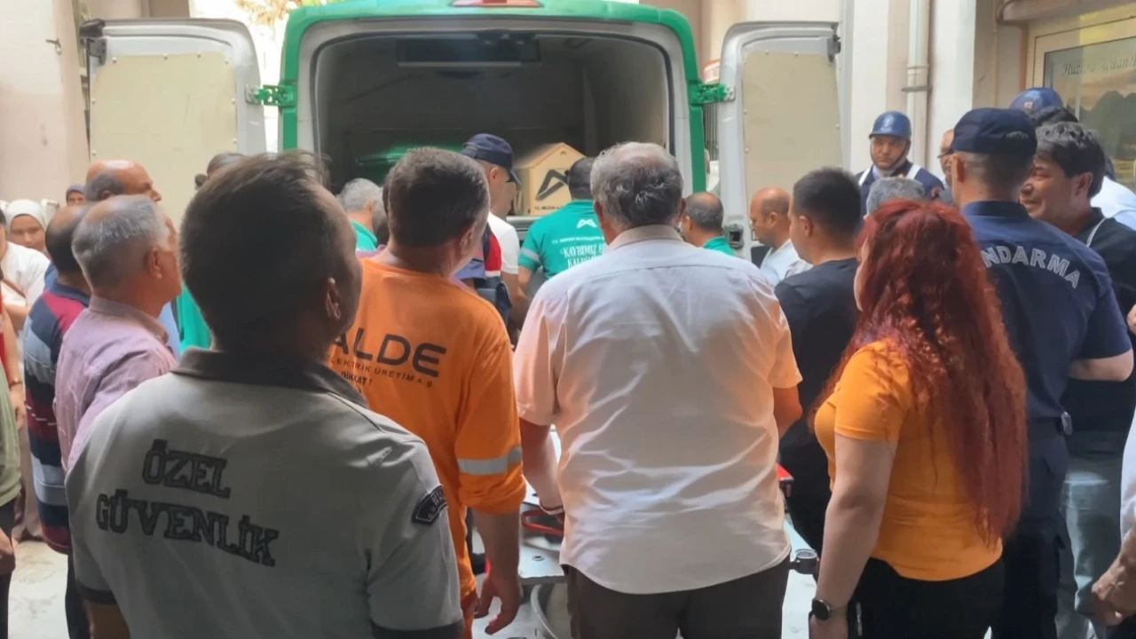 Feribot faciasında hayatını kaybeden uzman çavuşun naaşı Mersine getirildi