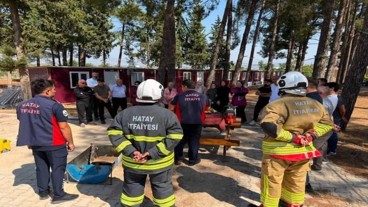 Hassada sağlık personeline yangın eğitimi verildi