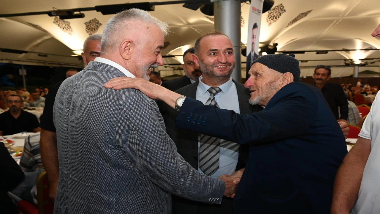 İstanbuldaki Ispartalılar birlik ve beraberlik sofrasında buluştu