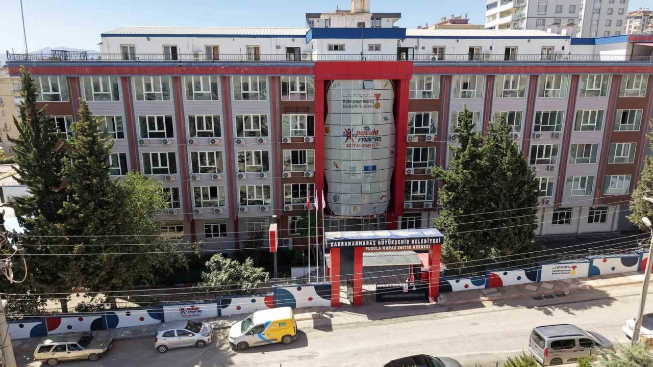Kahramanmaraşta gençlerin geleceğine pusula olacak eğitim yuvası