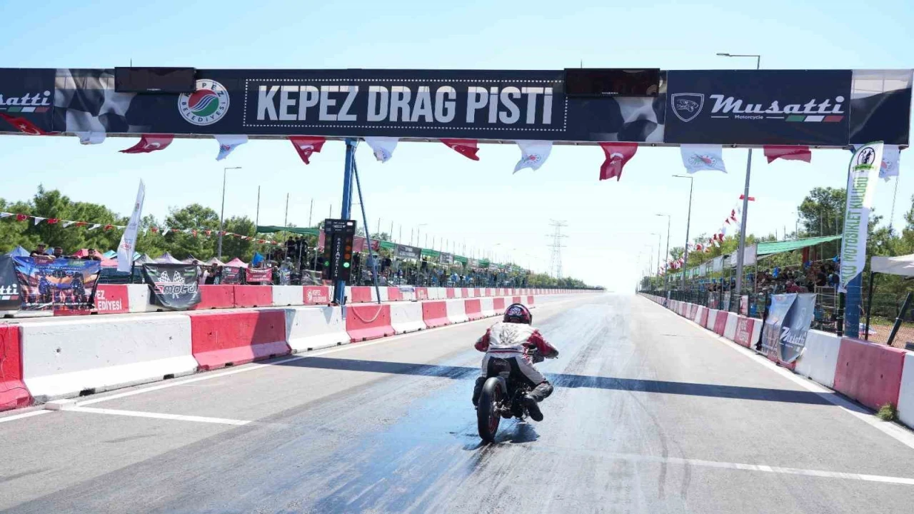 Kepezde moto drag heyecanı start aldı