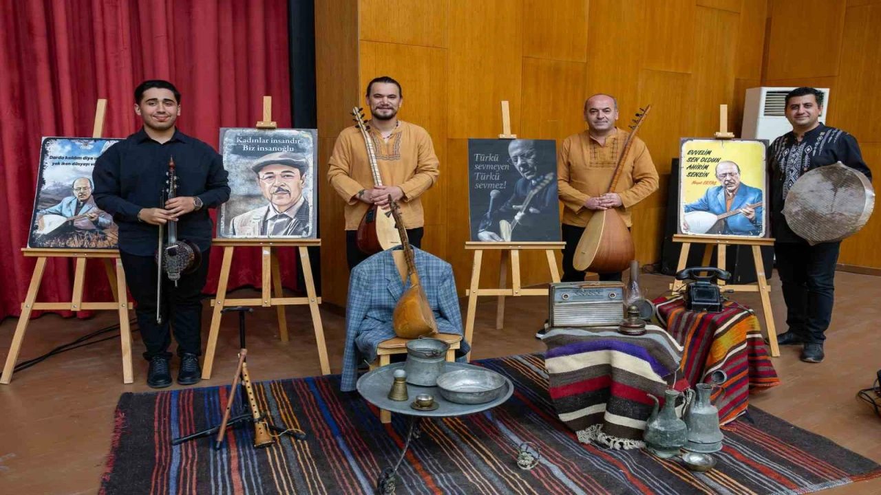 Manavgatta usta sanatçı Neşet Ertaşa duygu dolu anma gecesi