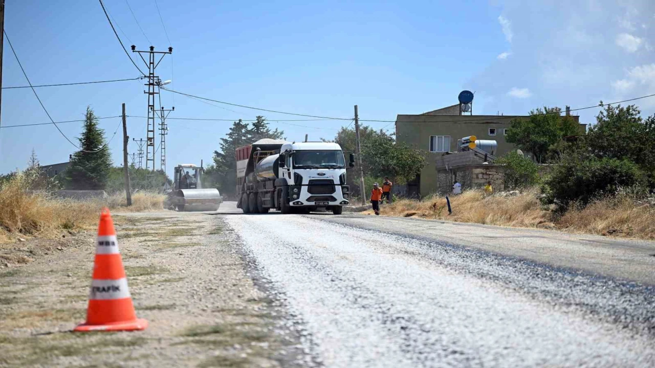 Mersin Gülnarda 35 kilometrelik grup yolu yenilendi