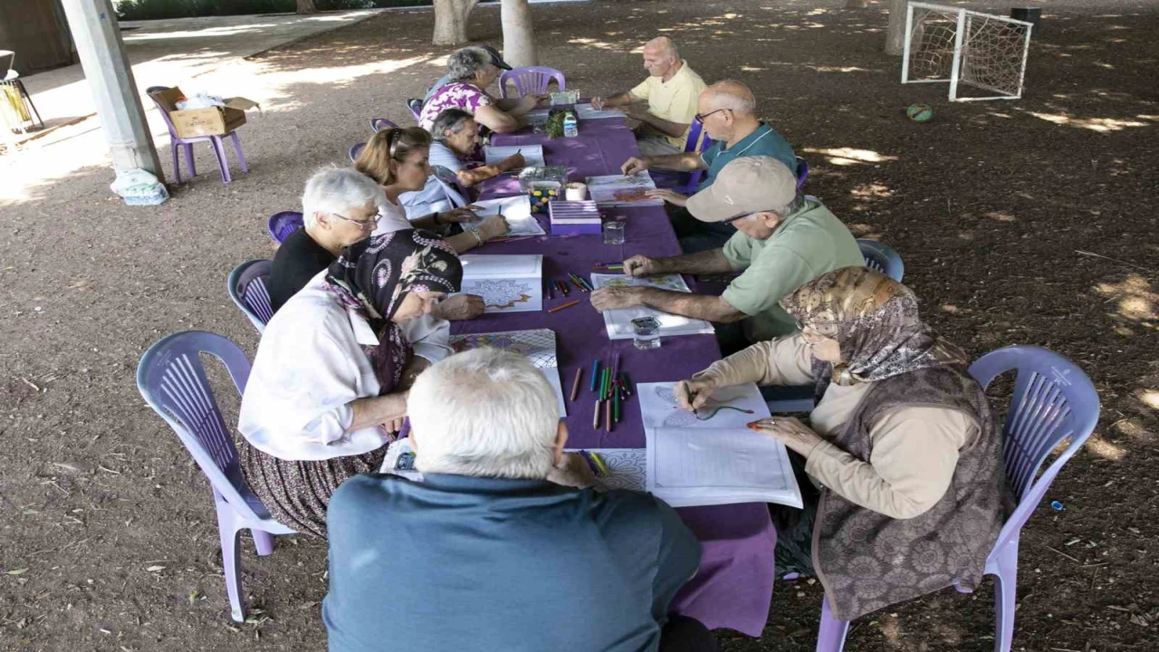 Mersinde Alzheimer hastaları farkındalık etkinliğinde buluştu