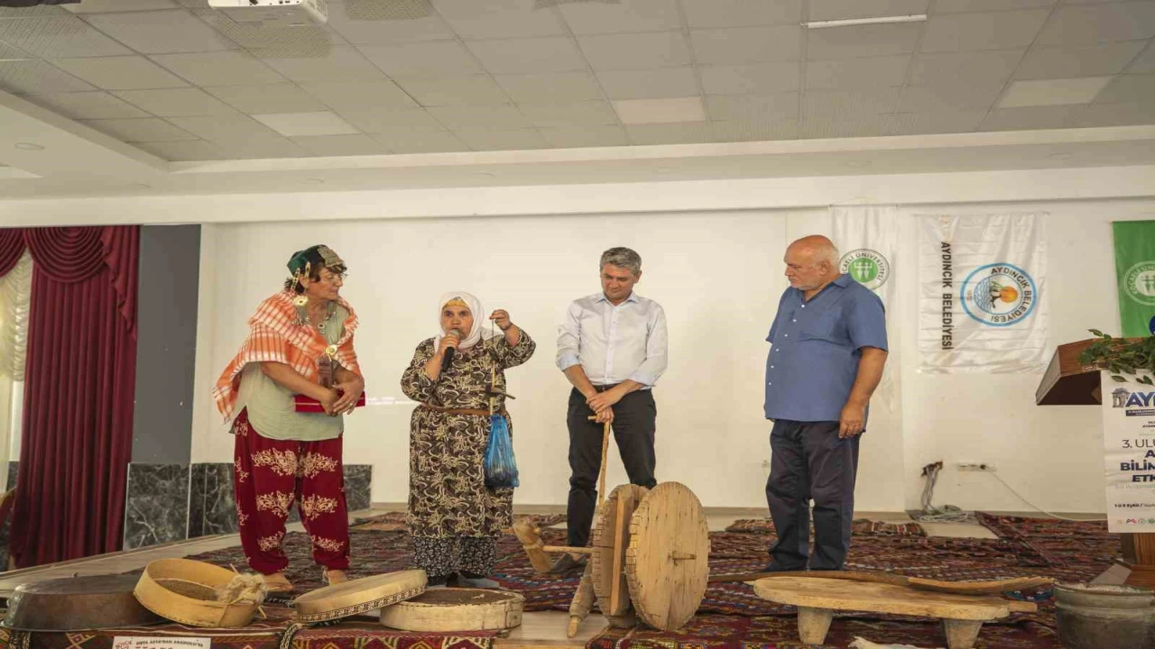 Mersinde bilim ve kültür buluşması Yörük göçüyle başladı
